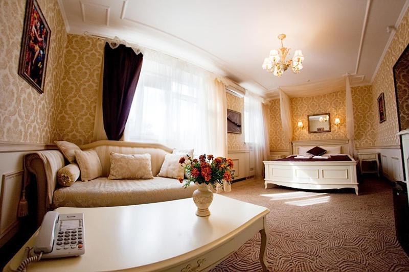 Villa Oselya เคียฟ ภายนอก รูปภาพ